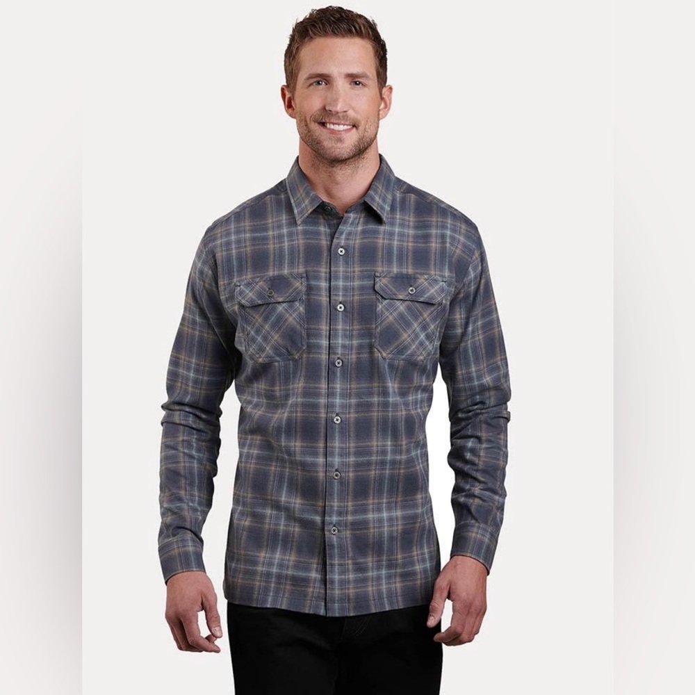 Weatherproof Blue and Black Plaid Flannel Button Down Shirt
